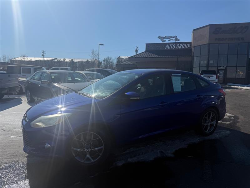 Ford Focus SE Sedan 2013