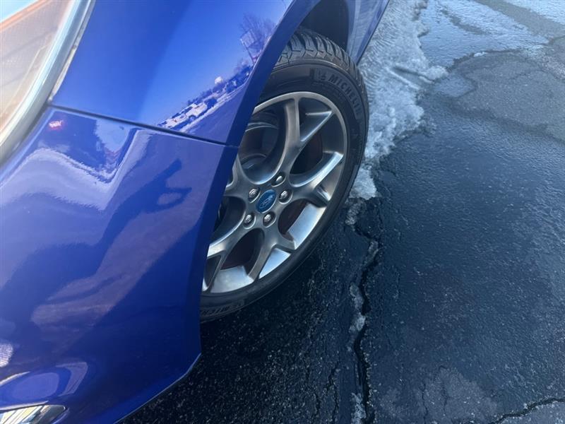 Ford Focus SE Sedan 2013