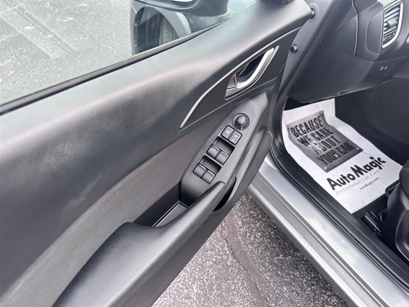 Mazda MAZDA3 i SV AT 4-Door 2014