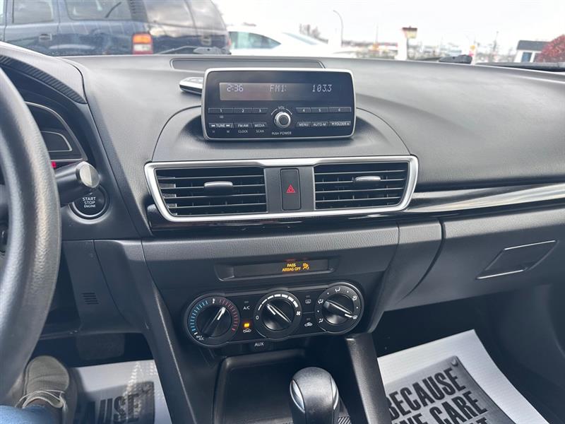 Mazda MAZDA3 i SV AT 4-Door 2014