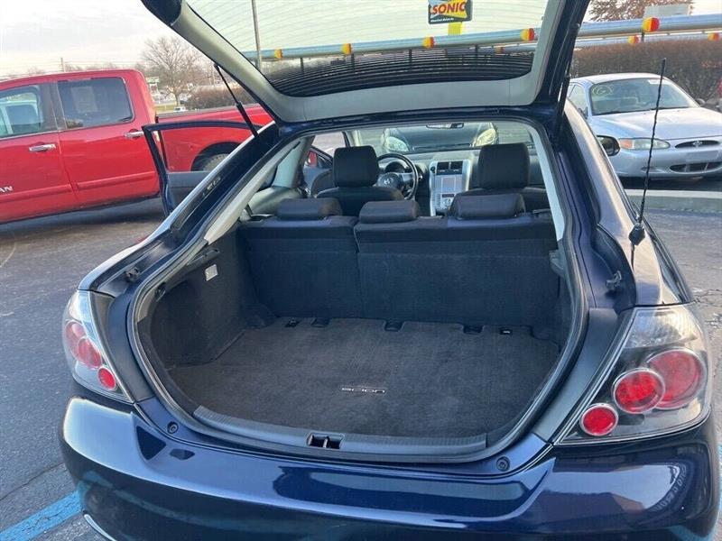 Scion tC Sports Coupe 4-Spd AT 2010