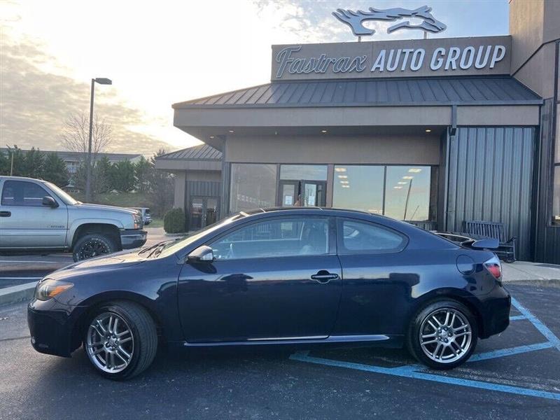 Scion tC Sports Coupe 4-Spd AT 2010