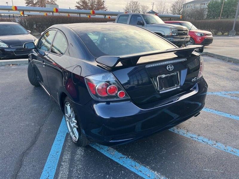 Scion tC Sports Coupe 4-Spd AT 2010