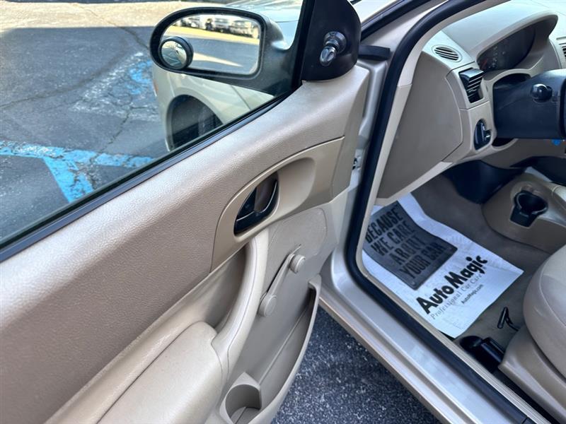 Ford Focus ZX4 S 2007