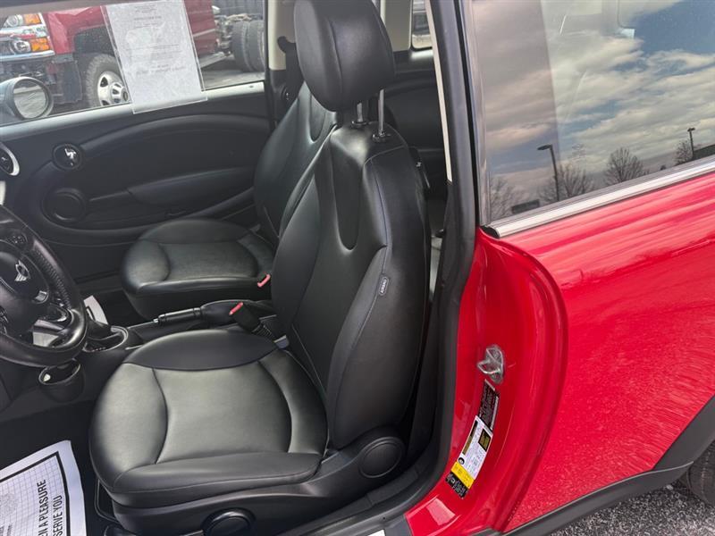 MINI Clubman Base 2012