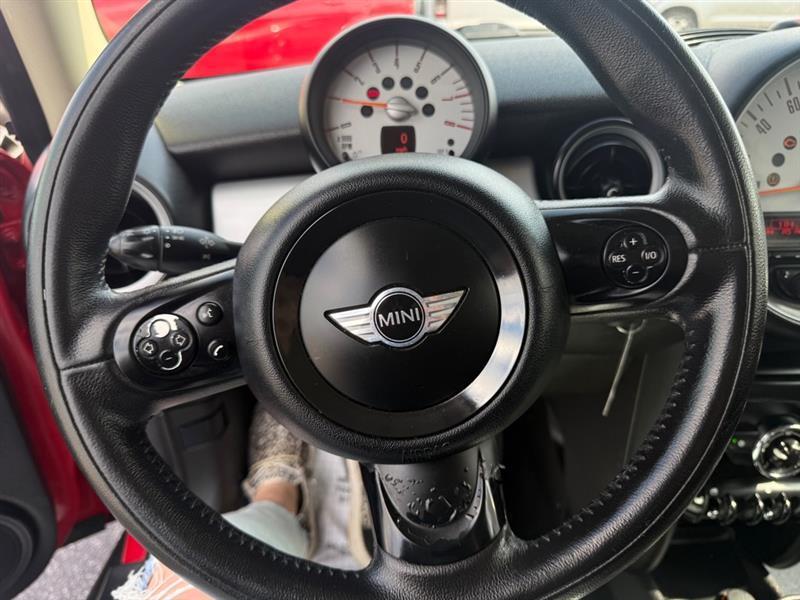 MINI Clubman Base 2012