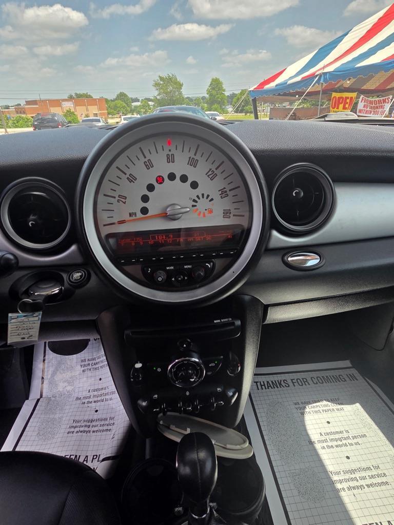 MINI Cooper  2012