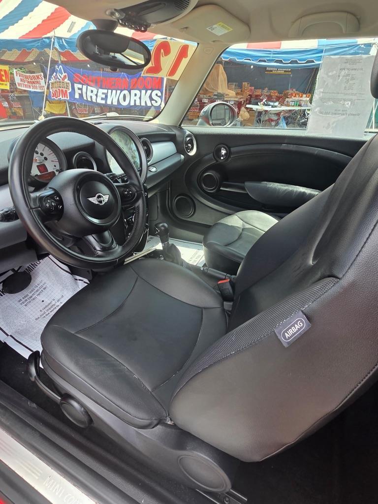 MINI Cooper  2012