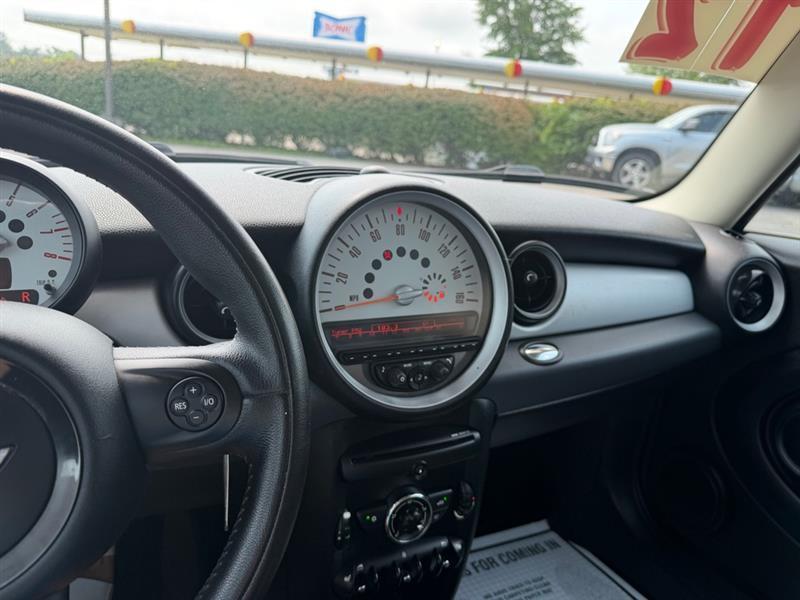 MINI Cooper  2012