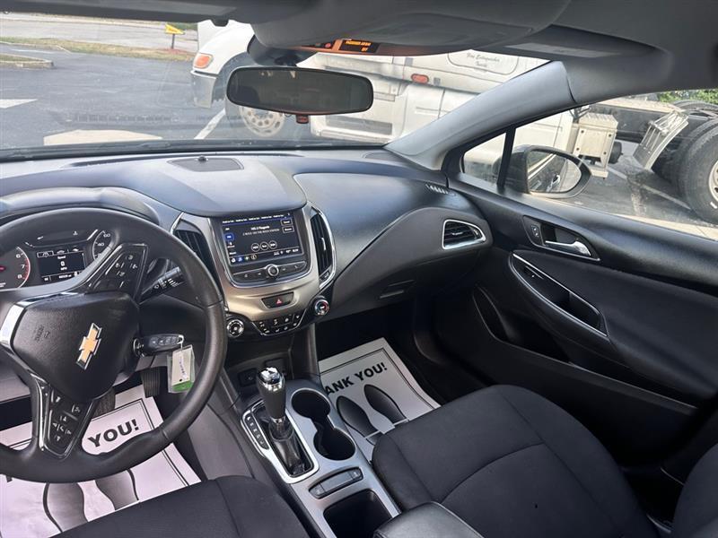 Chevrolet Cruze LS Auto 2019