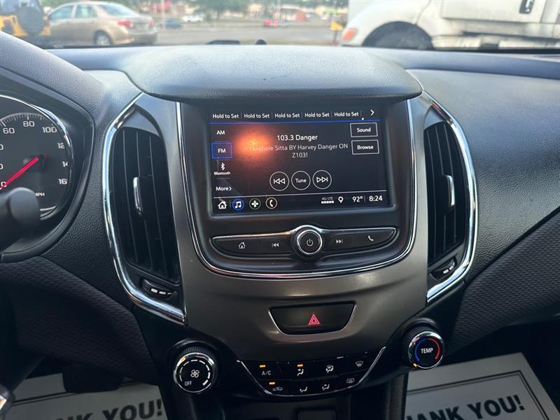 Chevrolet Cruze LS Auto 2019