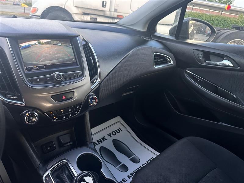 Chevrolet Cruze LS Auto 2019