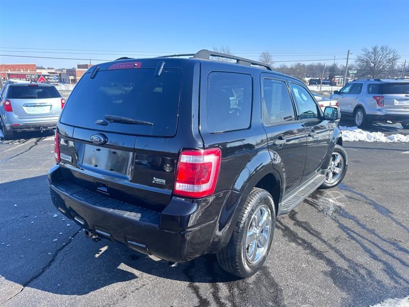 Ford Escape XLT FWD 2011
