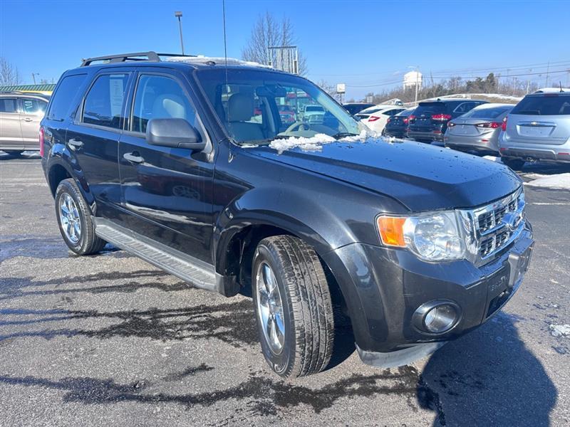 Ford Escape XLT FWD 2011