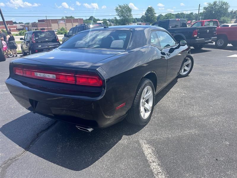 Dodge Challenger SXT 2012