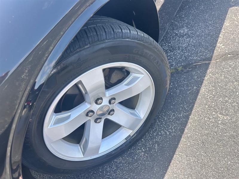 Dodge Challenger SXT 2012