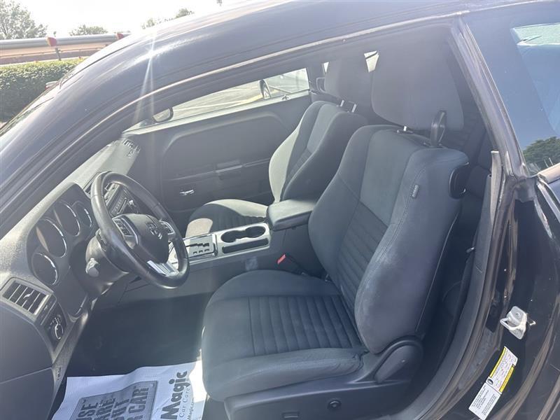 Dodge Challenger SXT 2012