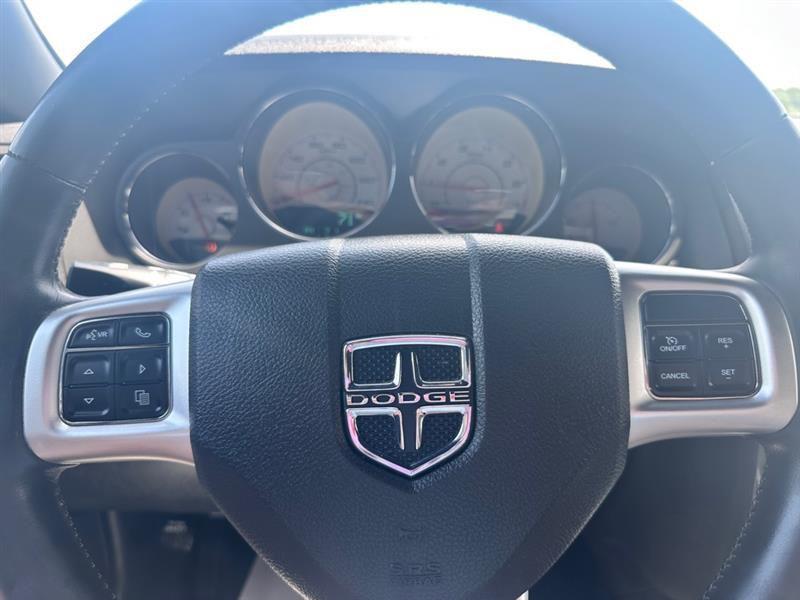 Dodge Challenger SXT 2012