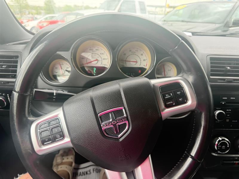 Dodge Challenger SXT 2012