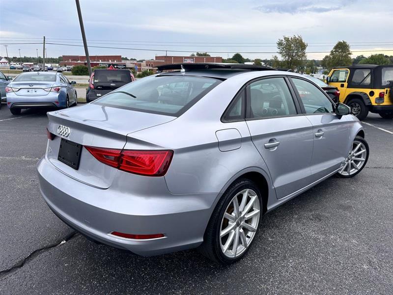 Audi A3 1.8T Premium FWD S tronic 2015