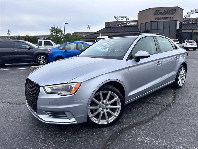 Audi A3 1.8T Premium FWD S tronic 2015