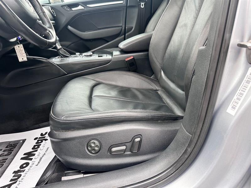 Audi A3 1.8T Premium FWD S tronic 2015