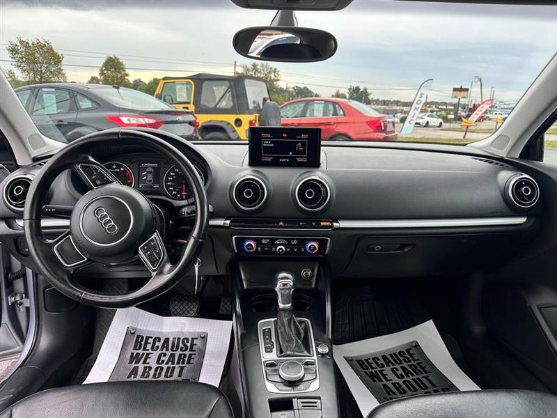 Audi A3 1.8T Premium FWD S tronic 2015