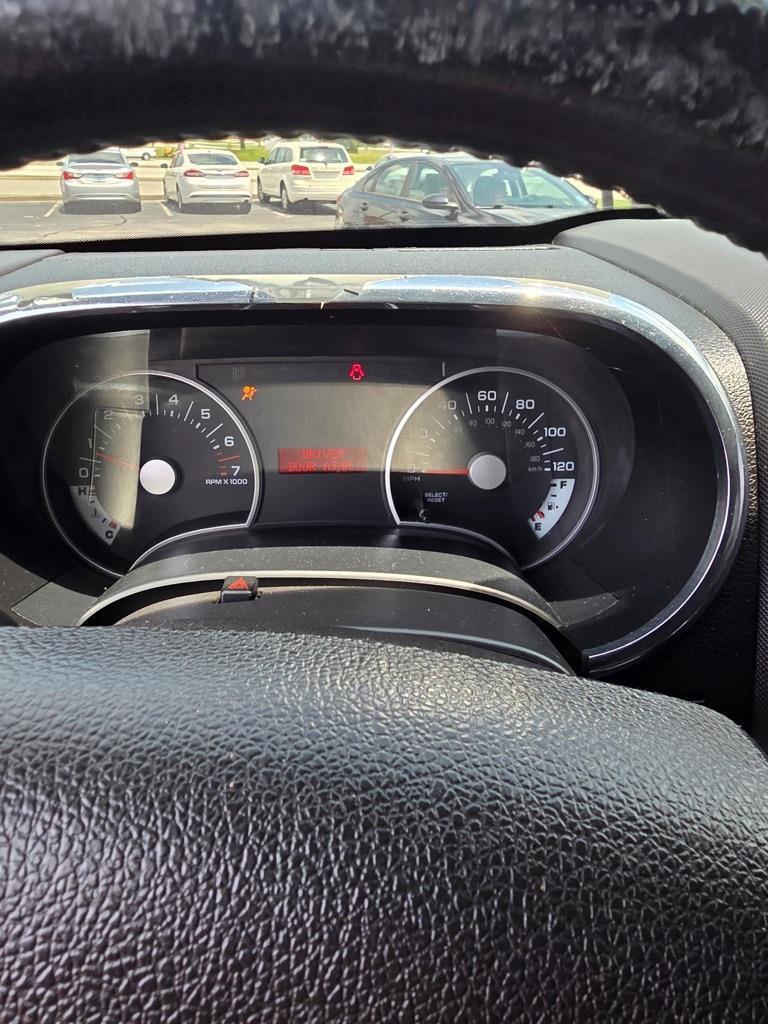Ford Explorer XLT 4.0L 2WD 2009