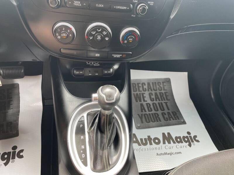 Kia Soul + 2015