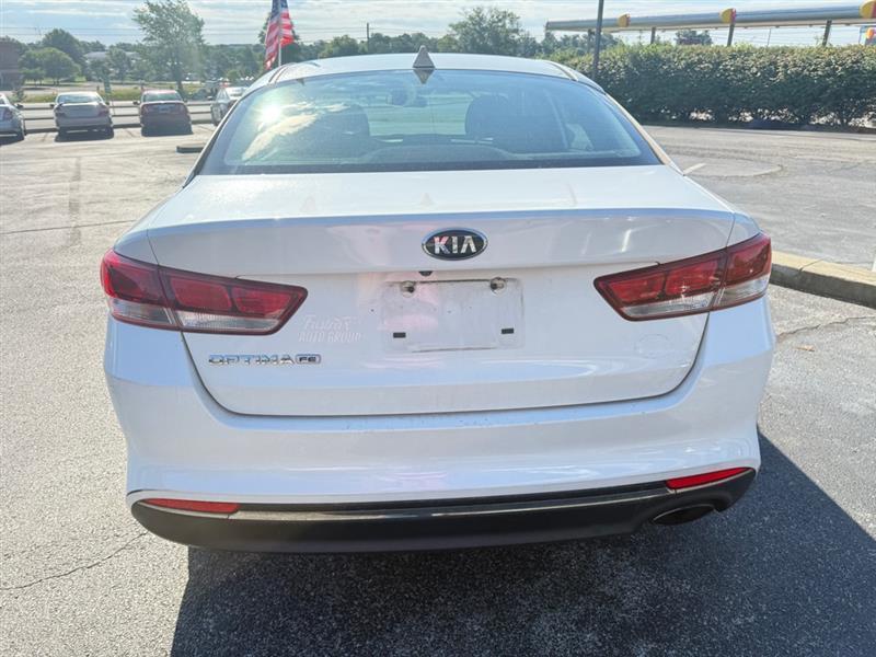 Kia Optima LX 2017