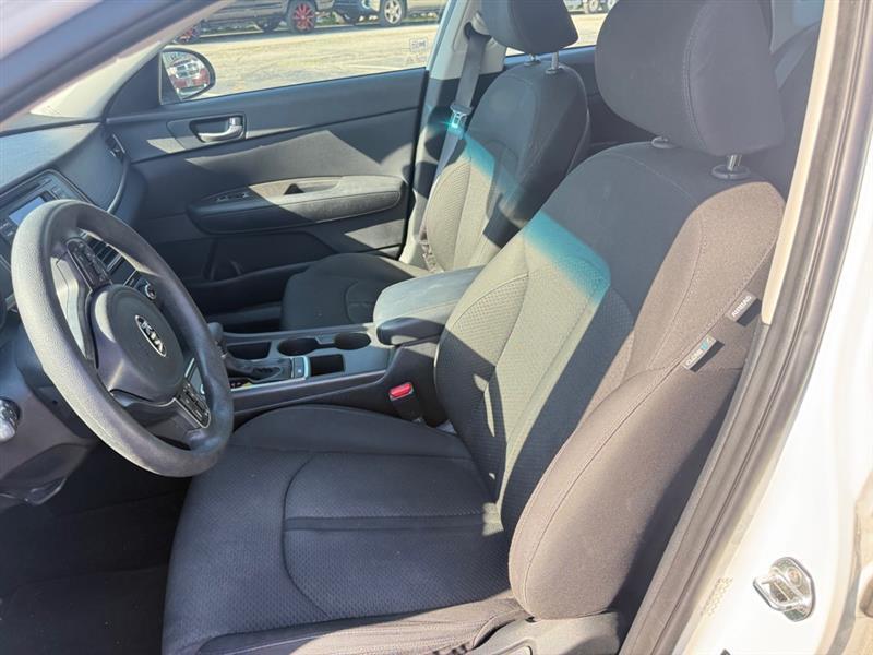 Kia Optima LX 2017