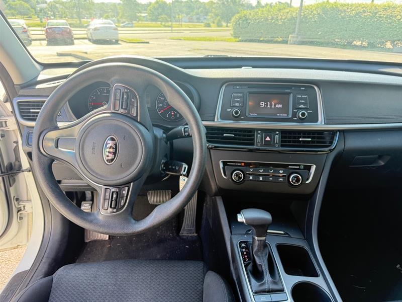 Kia Optima LX 2017