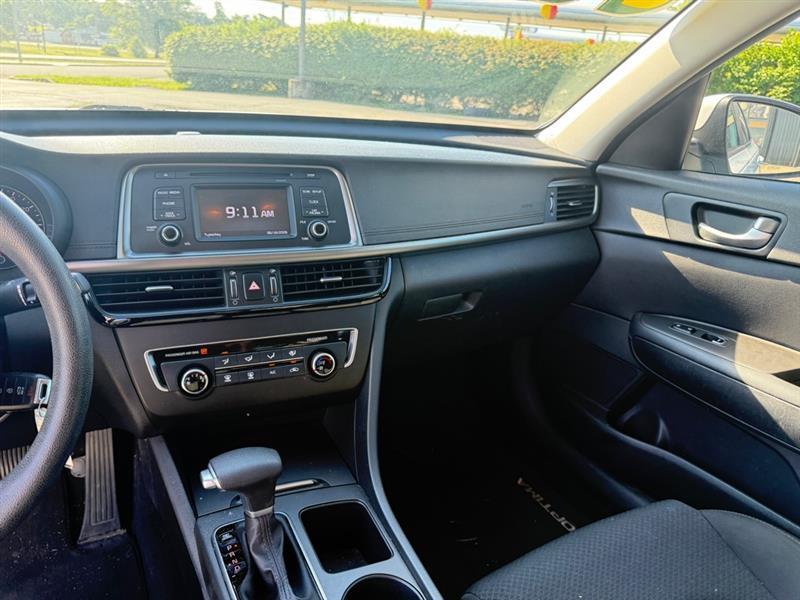 Kia Optima LX 2017