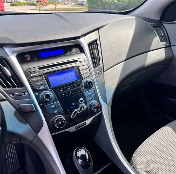 Hyundai Sonata GLS 2013