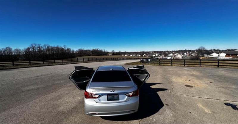 Hyundai Sonata GLS 2013