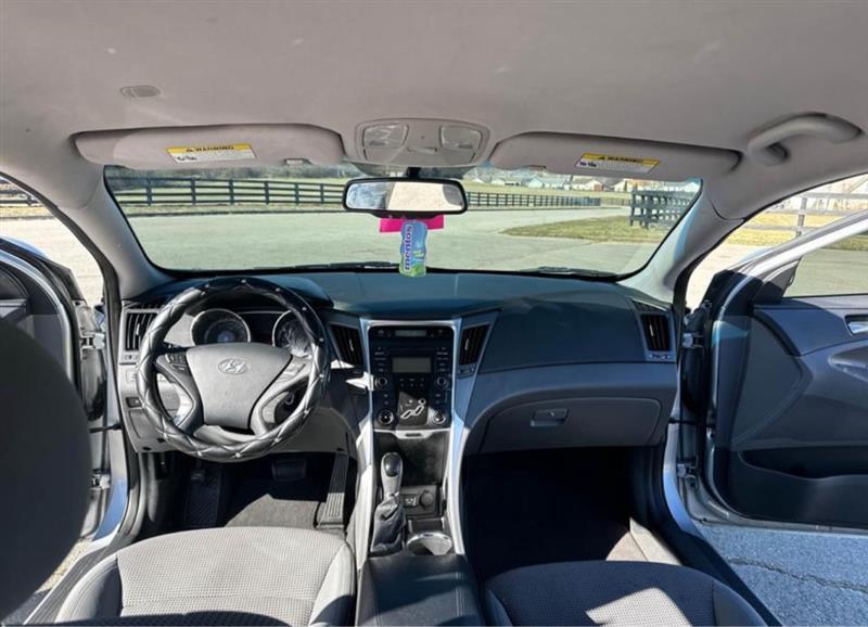 Hyundai Sonata GLS 2013