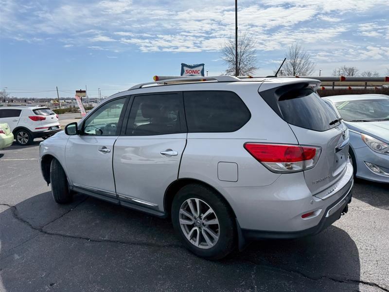 Nissan Pathfinder S 4WD 2014