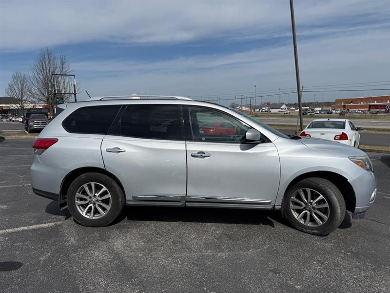 Nissan Pathfinder S 4WD 2014