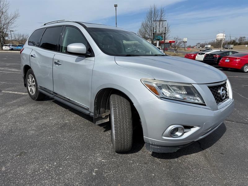 Nissan Pathfinder S 4WD 2014
