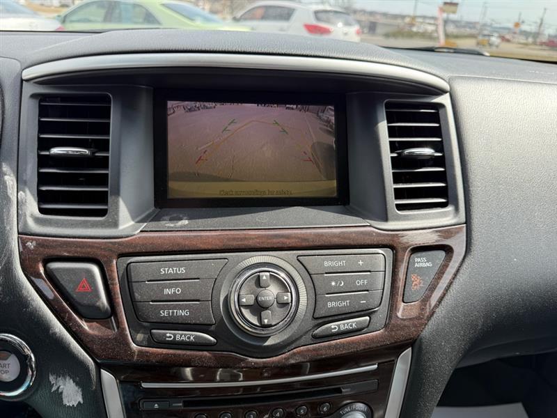 Nissan Pathfinder S 4WD 2014