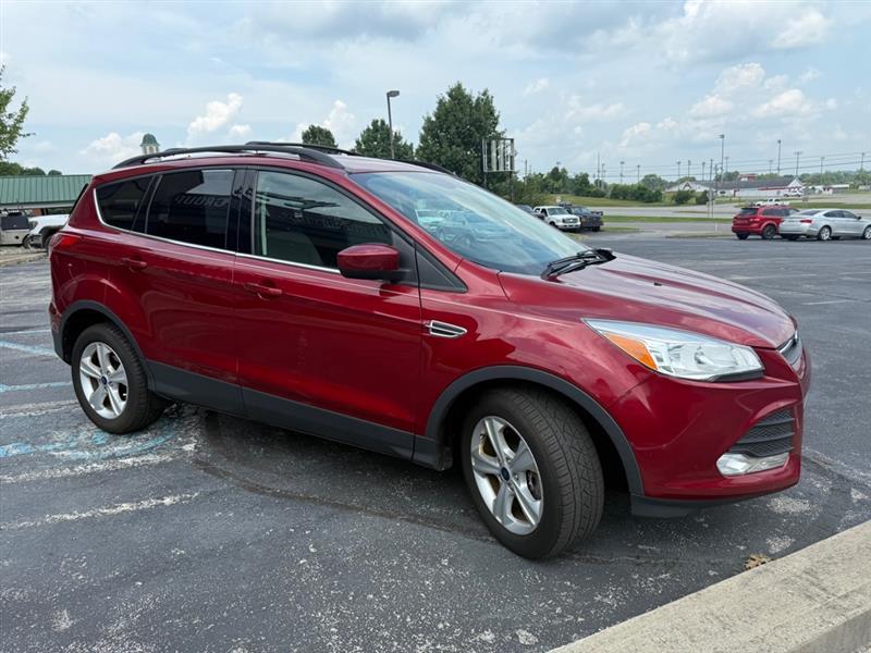Ford Escape SE FWD 2016
