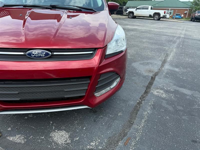 Ford Escape SE FWD 2016