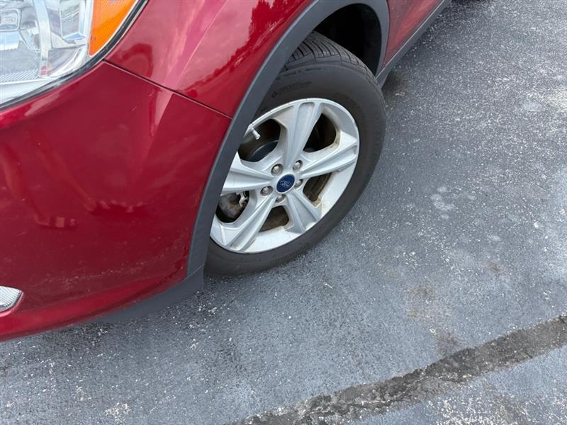 Ford Escape SE FWD 2016