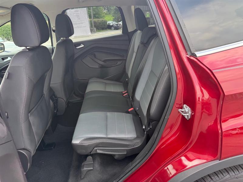 Ford Escape SE FWD 2016