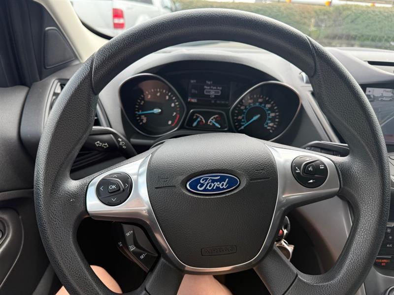 Ford Escape SE FWD 2016