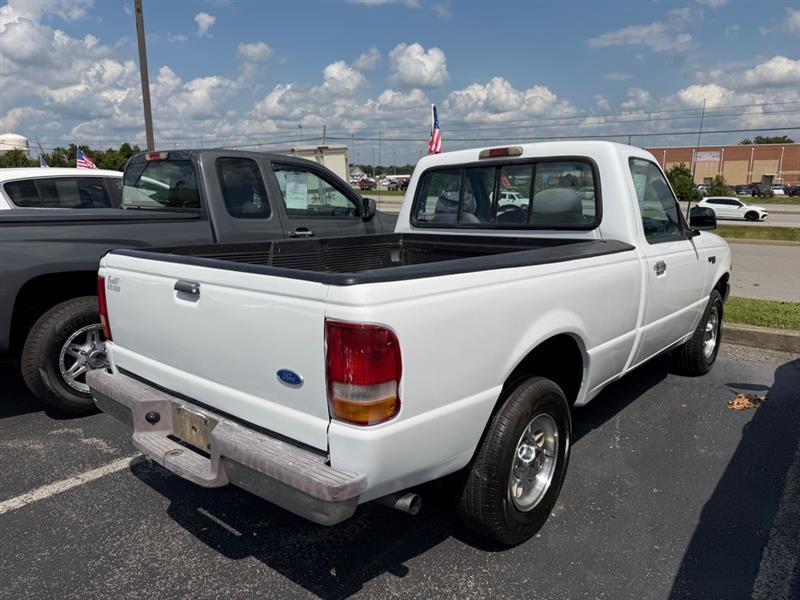 Ford Ranger XL Reg. Cab Short Bed 2WD 1995