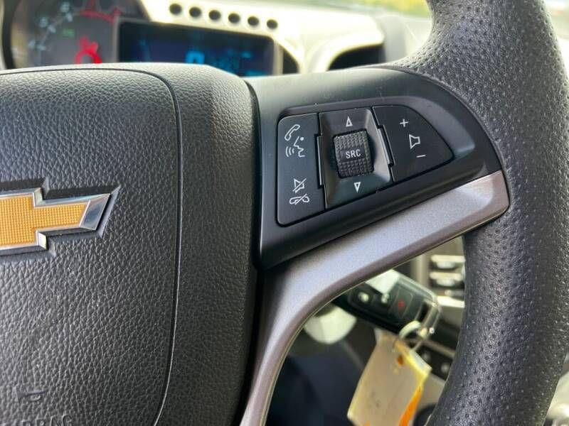Chevrolet Sonic LS Auto Sedan 2015