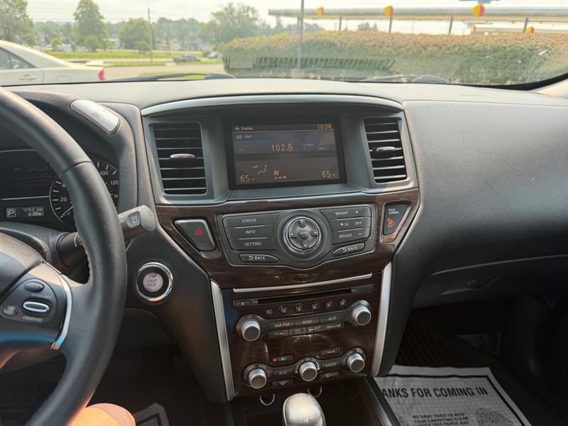Nissan Pathfinder S 4WD 2015
