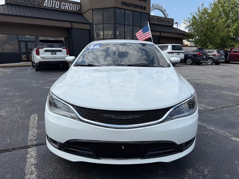 Chrysler 200 S 2016