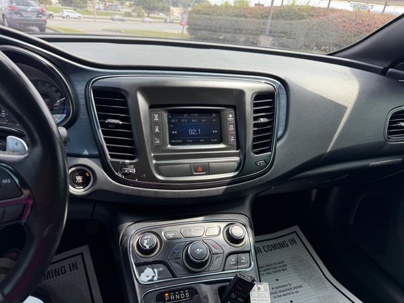 Chrysler 200 S 2016